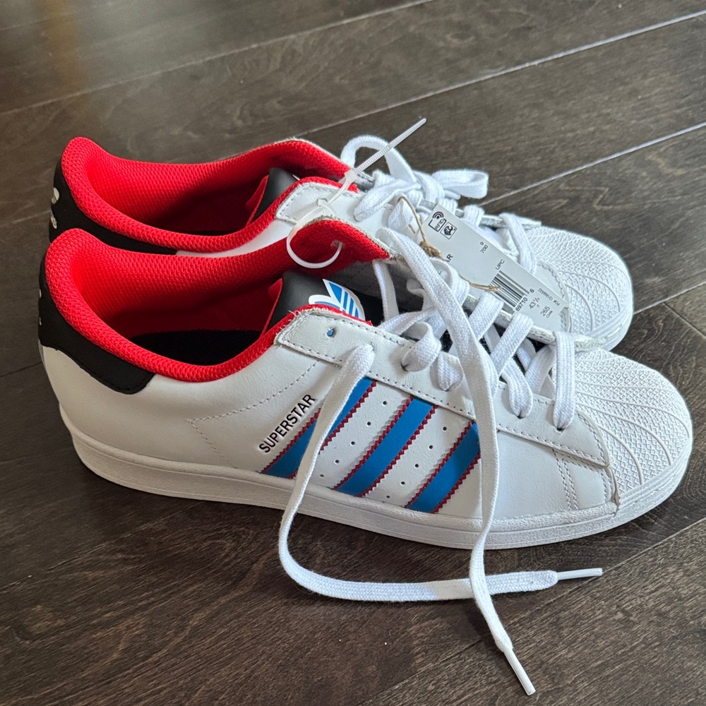 Adidas Superstar Sneakers